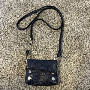 Hammitt crossover leather animal print. New, without tags. never used